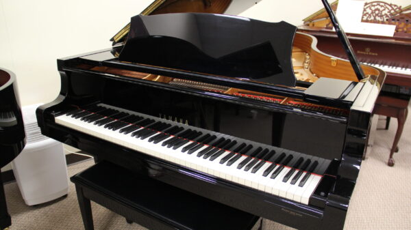Yamaha 6′ 3″ Handmade Artist Grand Piano