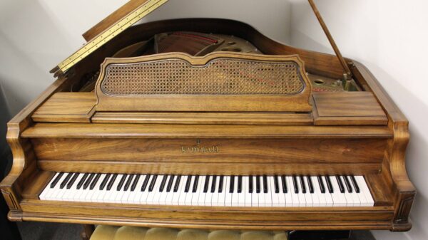 Kimball 5' 8" Artist Grand Piano, Model - 58, Queen Anne Brandied Oak Satin, 2 Year Guarantee - Parts & Labor