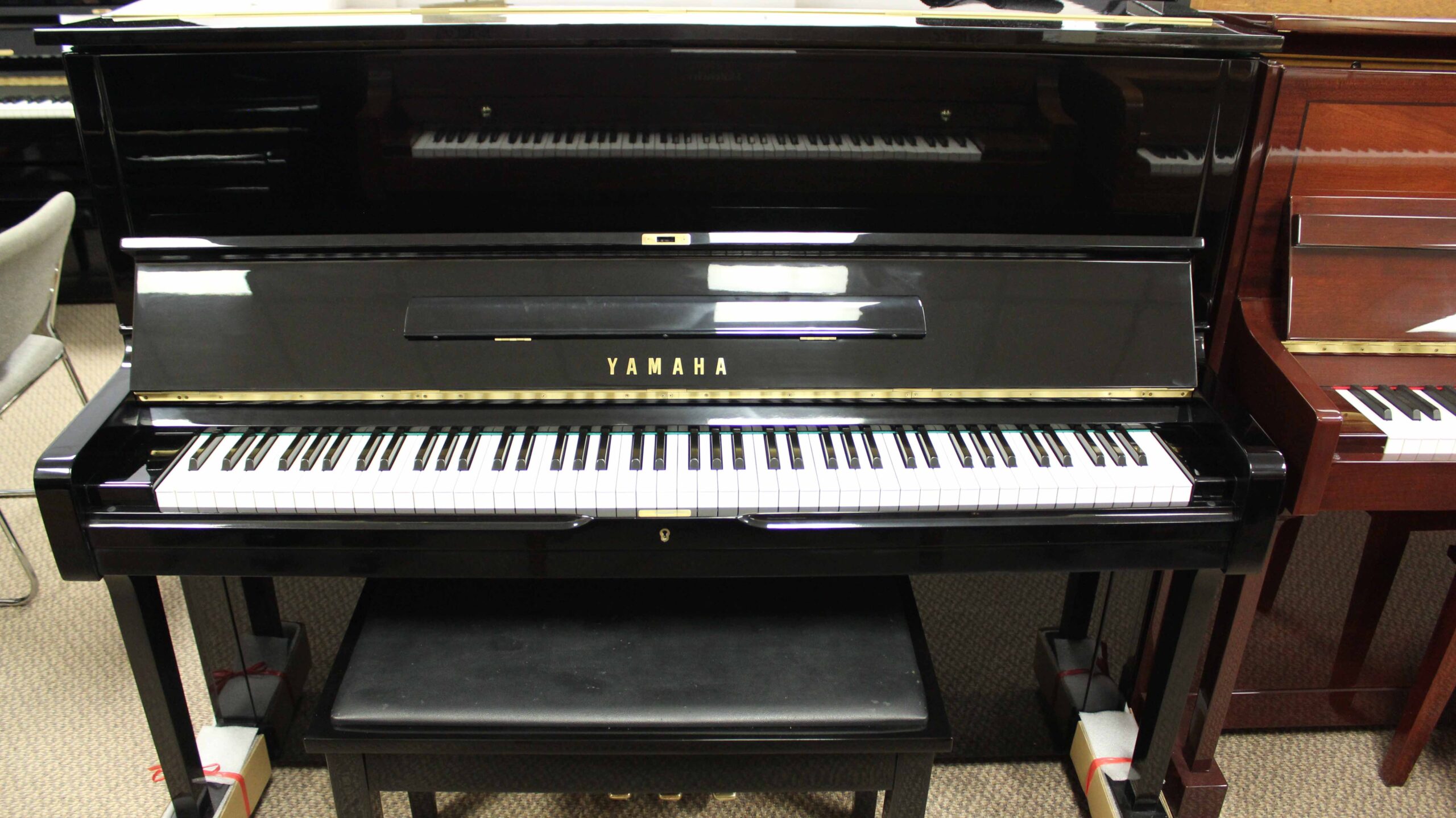 Yamaha 48" Professional Upright Piano