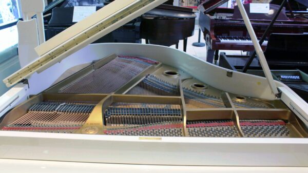 Young Chang 5′ 2″ Baby Grand Piano With Ivory Polishing - Image 5