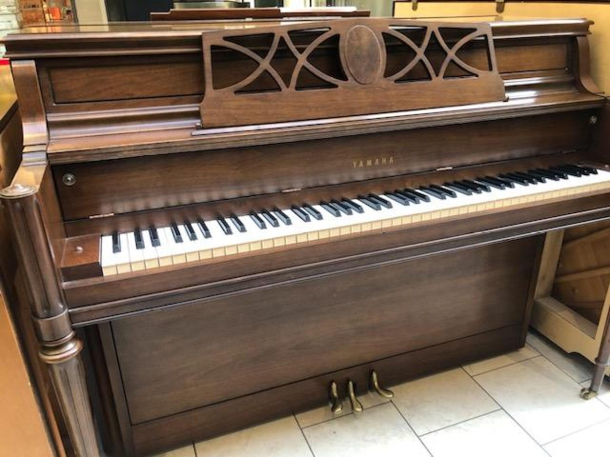 Yamaha Console Piano - B Natural Pianos