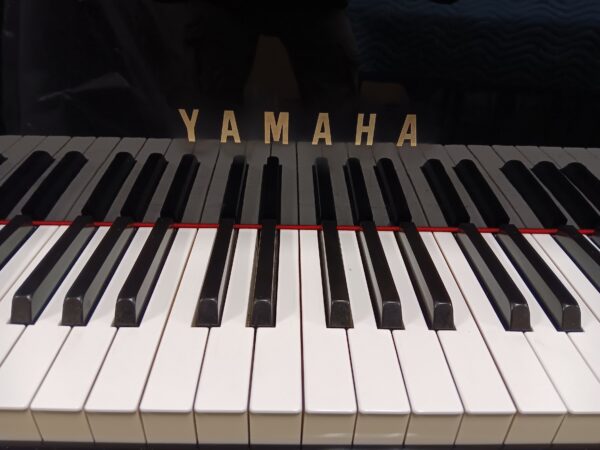 Yamaha 5’8” Baby Grand Piano - Image 4