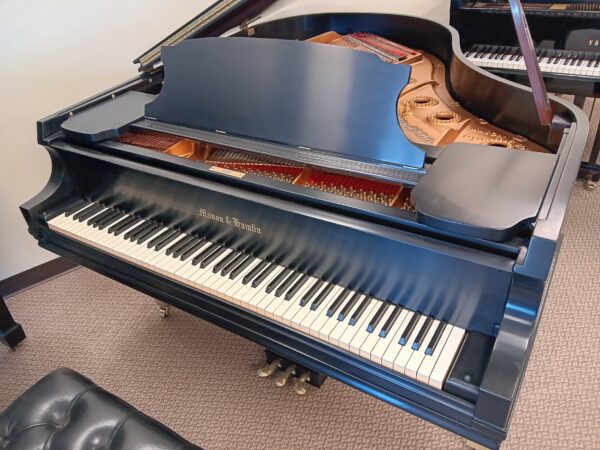 Mason & Hamlin 5’ 8” Grand Piano