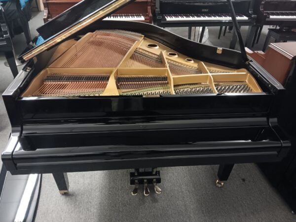 Yamaha 5’ 3” Baby Grand Piano - Image 6