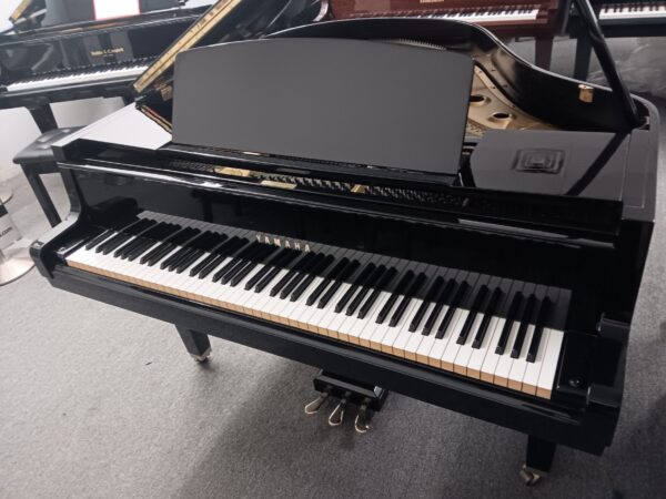 Yamaha 5’ 3” Baby Grand Piano - Image 10