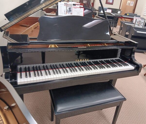 Yamaha G2 - 5’ 8” Baby Grand Piano - Image 4
