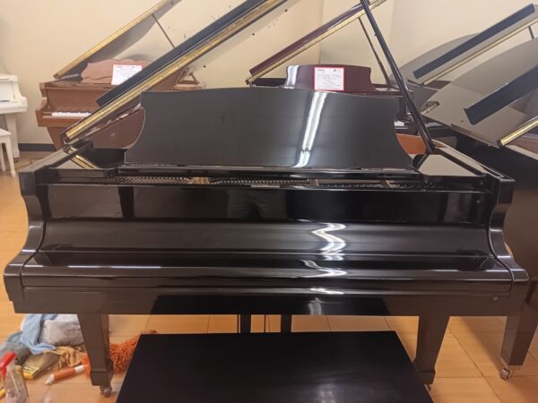 Kawai 5’ 10 ½” Grand Piano - Image 11