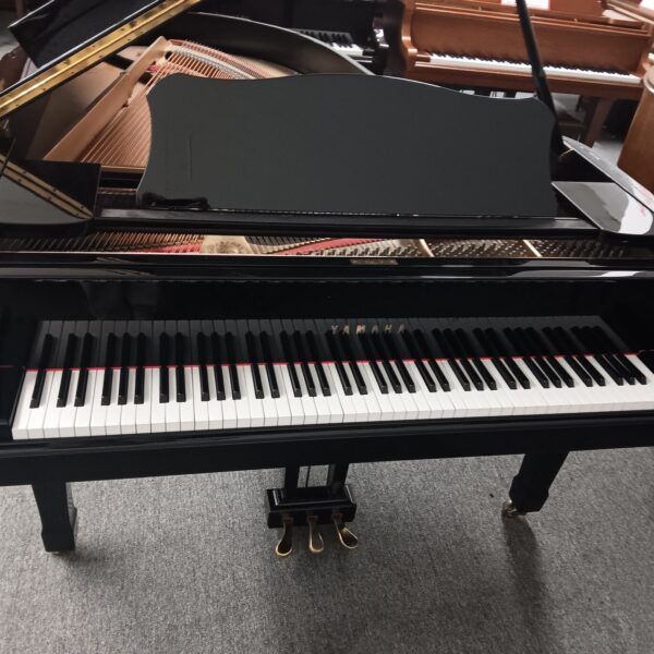 Yamaha 6’ 6” Semi Concert Grand Piano