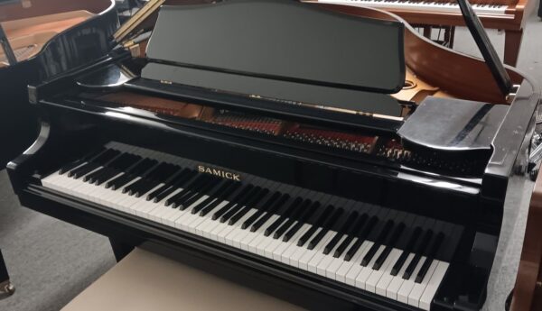 Samick 5’ 0” Baby Grand Piano - Image 12