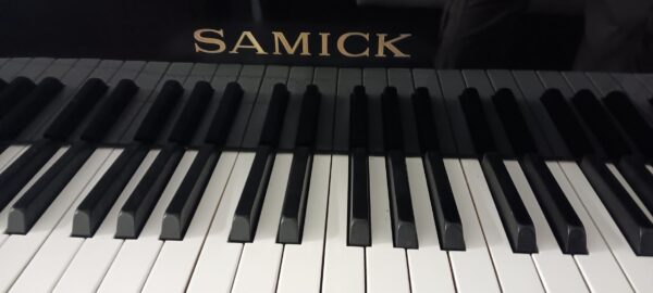 Samick 5’ 0” Baby Grand Piano - Image 11