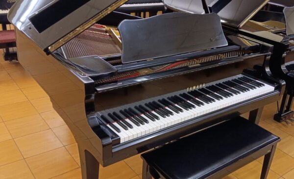 Yamaha 5’ 8” Baby Grand Piano - Image 13