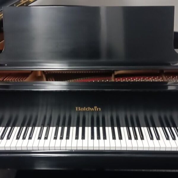 Baldwin 5’ 8” Grand Piano