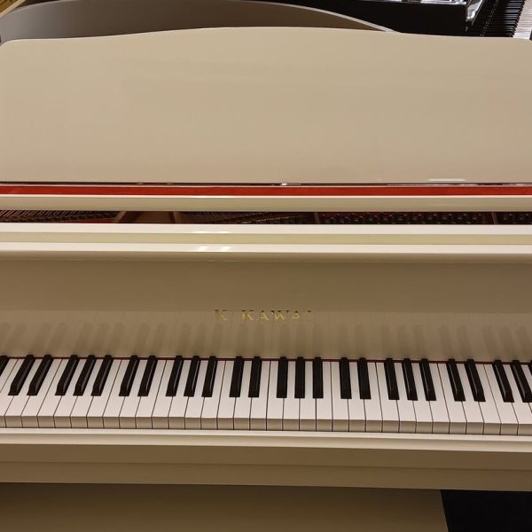 Kawai 5' 1” Baby Grand Piano