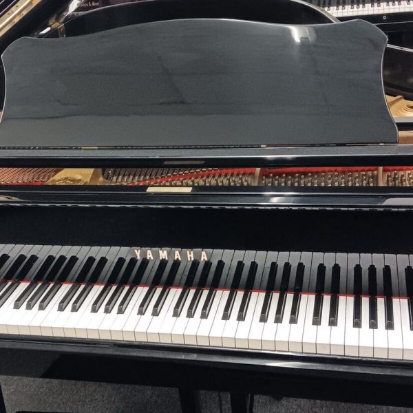 Yamaha 6’ 1” Grand Piano