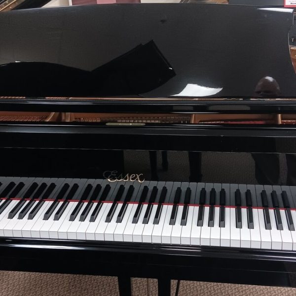 Steinway (Essex) 5’ 4” Baby Grand Piano