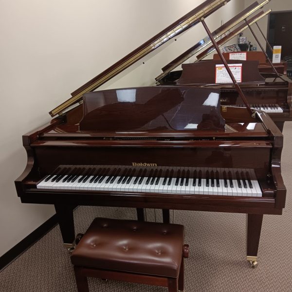 Baldwin 4’ 10” Baby Grand Piano