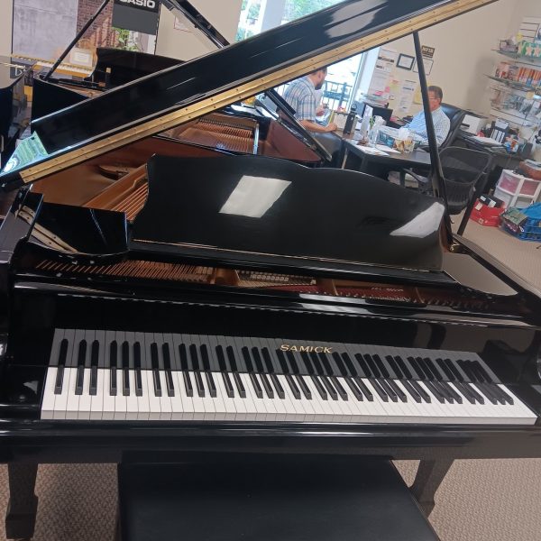Samick 5’ 0” Baby Grand Piano